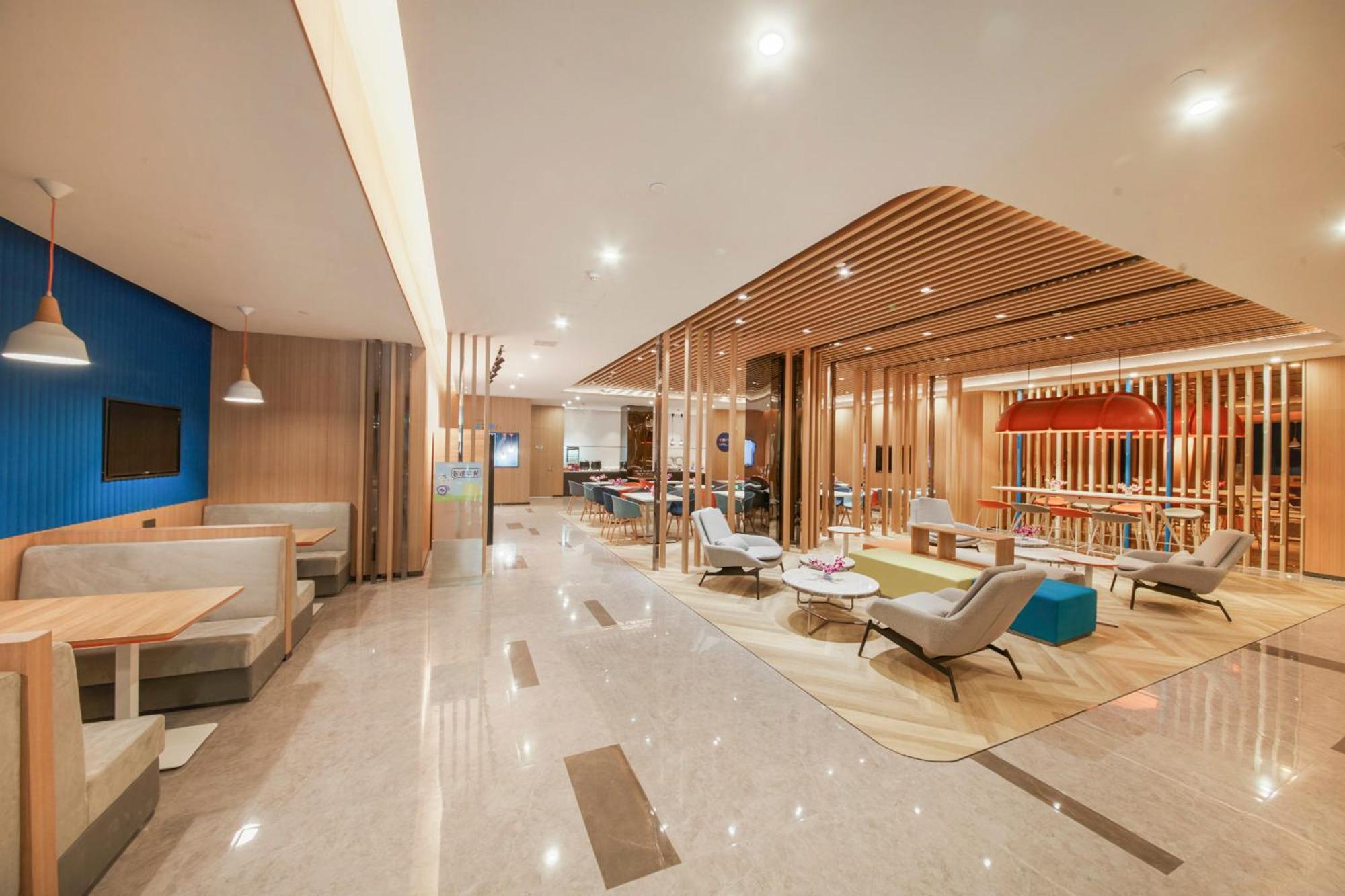 Holiday Inn Express Shanghai Xuhui Binjiang, An Ihg Hotel Luaran gambar